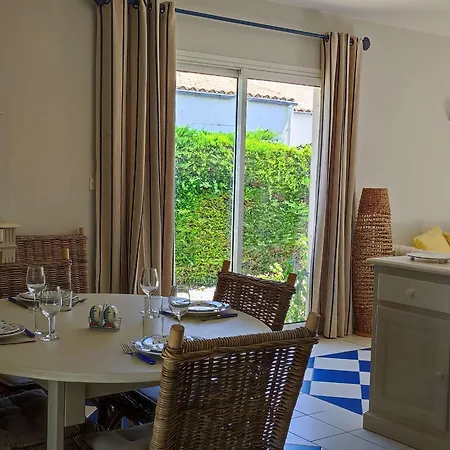 Hébergement de vacances Charmante Maison Pres De La A - Fr-1-778-57 La Brée-les-Bains