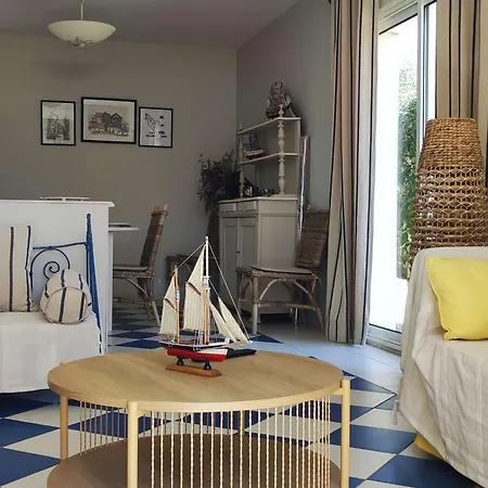 Charmante Maison Pres De La A - Fr-1-778-57 Hébergement de vacances La Brée-les-Bains